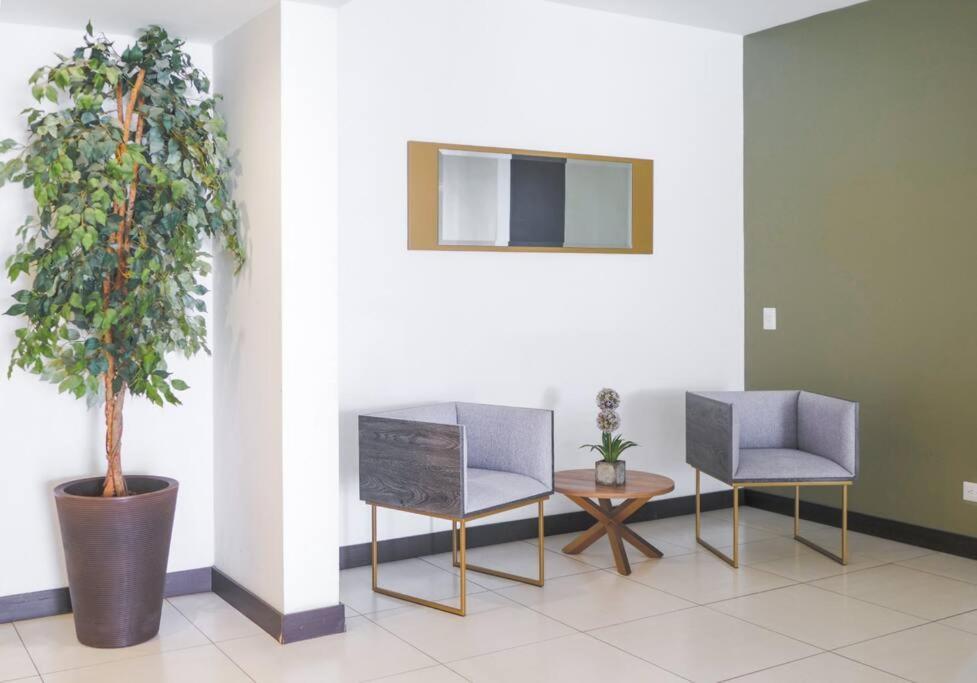 Urban Executive Stay San Jose  Ngoại thất bức ảnh